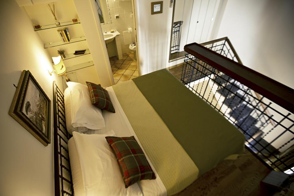 Bed and Breakfast Weekend A Napoli Екстер'єр фото