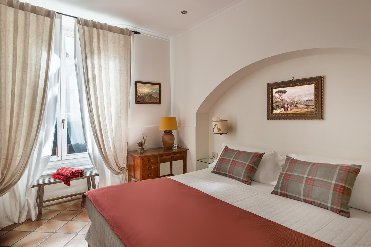Bed and Breakfast Weekend A Napoli Екстер'єр фото