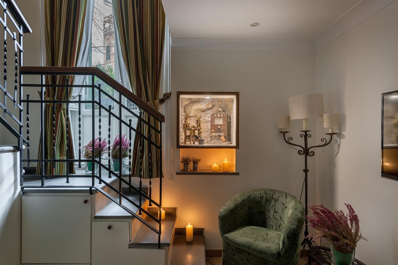 Bed and Breakfast Weekend A Napoli Екстер'єр фото